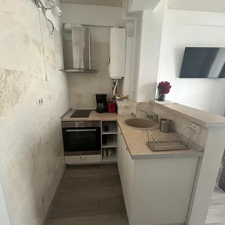 شقة 607 B2 Almar Luxury Residence-renting & Free Pool